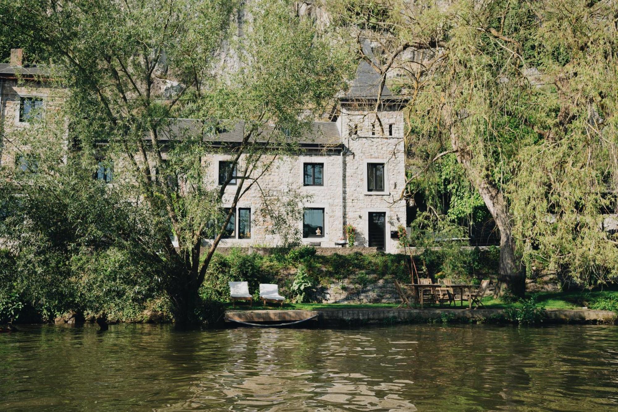 Pieds Dans L'Eau Private Wellness Bordure De Meuse Lustin Exterior foto